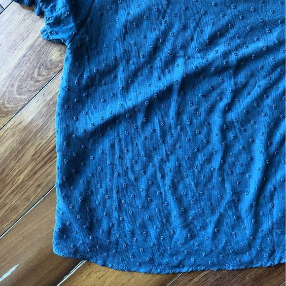 Monteau Women’s Slate Blue Chenille Polkadot Blouse - Picture 13 of 13